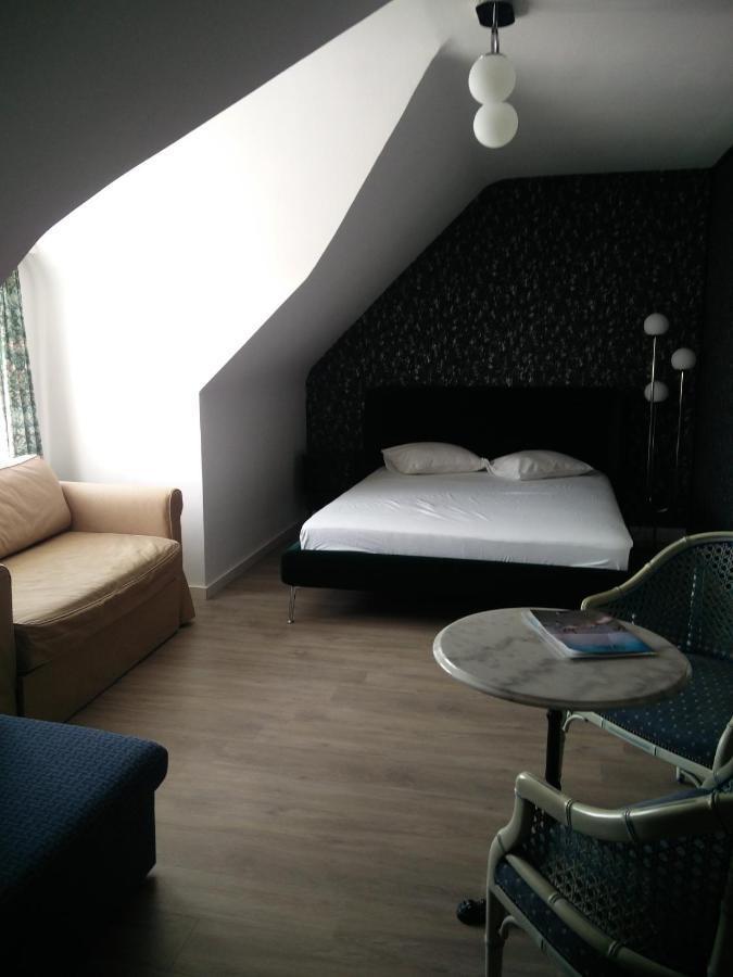 B&B Villa Monique 科克赛德 外观 照片